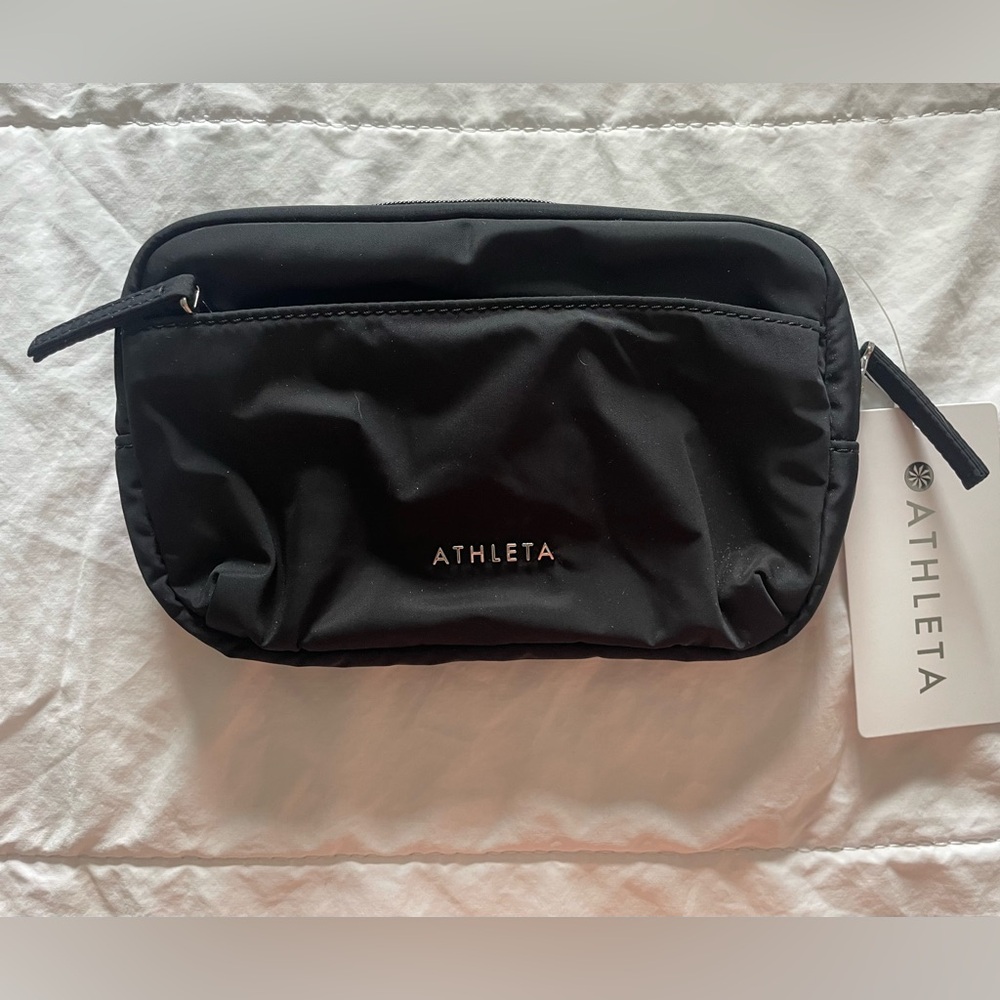 Athleta Black Crossbody Belt Bag
